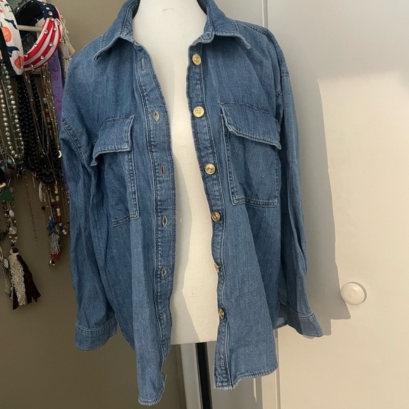 Zara Tops - Zara Blue Jean Button Down Snap Blouse
